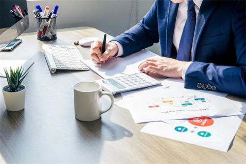 管理咨詢(xún)?cè)跀?shù)字時(shí)代的重要性 洞察趨勢(shì) 擁抱變革